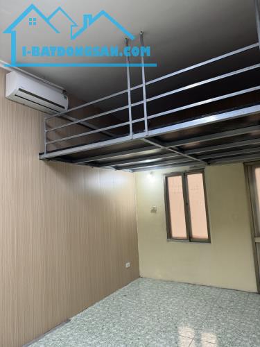 Cho thuê nhà 2 tầng Bạch Mai, gần các đại học Bách- Kinh- Xây - 2