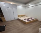 Bán Chung Cư mặt phố Võ Chí Công 2 ngủ 2 WC full đồ, View Hồ Tây, 65m2 chỉ 6.2 tỷ