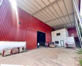 Cho thuê kho xưởng 1100m2 tại khu Cây Xăng Tam Hiệp, QL32 gần Cầu Phùng