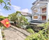Gấp bán nhà Thủ Đức, giá 6.9 tỷ, 3 tầng, dt 80m2, ngay Trương Văn Thành.