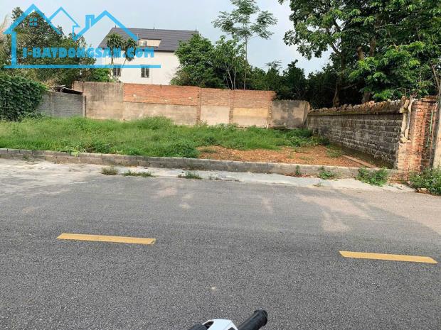 Bán đất Hùng Sơn, Hiệp Hoà, BG 125m2, mt8m, nở hậu, trục xã, ôtô, kinh doanh, giá 1.78 tỷ