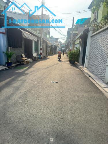 NHÀ HIẾM KHU HIỆP BÌNH -- 1 TRỆT 2 LẦU -- HẺM Ô TÔ TRÁNH
