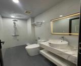 Bán nhà 6 tầng , mặt phố Đồng cổ, diện tích 40m2, giá 27 tỷ