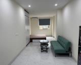 Chính chủ cho thuê căn hộ studio, dt 35m2, có thang máy, nội thất đầy đủ. LH: 0971883511