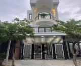 Nhà Đẹp 3 Tầng, Tặng Kèm Nội Thất Cao Cấp MT Đường Dương Đức Hiền. Sát Biển