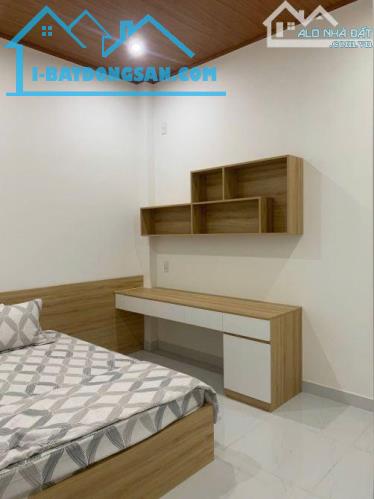 Продаётся дом, 3 спальни, 125 м², Cẩm Lệ
