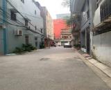 Bán Nhà Lê Văn Hiến Cạnh Học Viện Tài Chính. Phân Lô. OTO Đỗ Cửa. 45m 5 Tầng. Giá 11.3 Tỷ