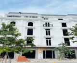 NHÀ PHỐ LIỀN KỀ NGAY TRUNG TÂM KHU ĐÔ THỊ