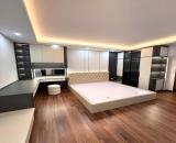Nhà 6T thang máy ngay ngã tư Trương Định- Bạch Mai, lô góc, ngõ thông, gần phố