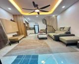 NHÀ ĐẸP PHỐ CỔ – LÔ GÓC – NGÕ THÔNG – 3 PHÒNG NGỦ – GẦN VĂN MIẾU – CHỈ 6.8 TỶ