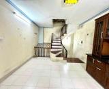 Bán nhà Trần Hữu Tước, gần hồ Xã Đàn, ngõ thông thoáng, 5 tầng ở ngay, 20m2, giá 5 tỷ