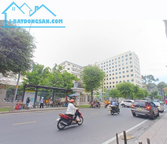 Bán Nhà Đường Sư Vạn Hạnh Quận 5 - 21m² x 2 Tầng - Chỉ 50m Ra An Đông Plaza - 3,3 Tỷ TL 💥 - 1