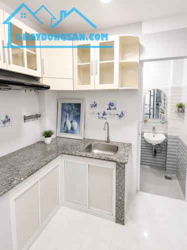 Bán Nhà Đường Sư Vạn Hạnh Quận 5 - 21m² x 2 Tầng - Chỉ 50m Ra An Đông Plaza - 3,3 Tỷ TL 💥 - 3