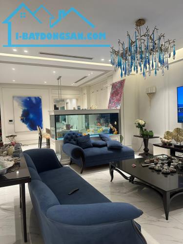 Biệt Thự Khu Vip Vinhomes RiverSide, Tuyên Ngôn Sống Đẳng Cấp 400m2, View Hồ - 200 Tỷ - 2