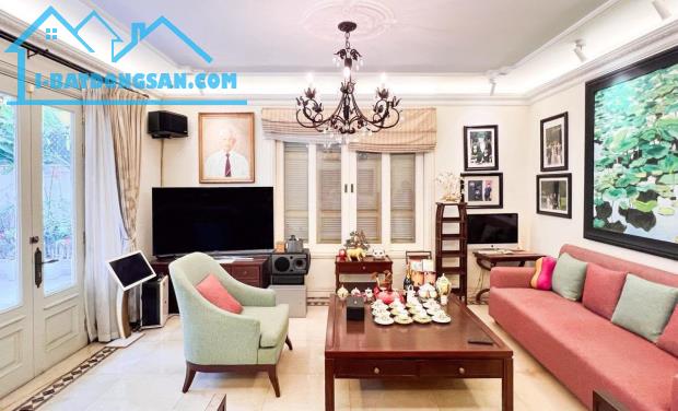 Bán Nhà Mặt phố Nguyễn Gia Thiều Hoàn Kiếm 255m2-3T 1 Sổ 1 Chủ 255 Tỷ Nguyễn Gia Thiều. - 1