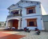 Biệt Thự Bùi Công Trừng, Đông Thạnh, Hóc Môn, 250m, Nội Thất gỗ cao cấp, chỉ 10,5 tỷ.
