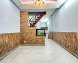 Đ. SỐ 11 SÁT CHỢ 26/3 -NHÀ 2 TẦNG 40M2 (4x10) - HẺM 6M THÔNG TIỆN KINH DOANH. CHỈ HƠN 4 TỶ