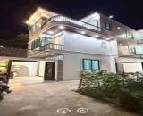 NHÀ 47M2 ĐỘC LẬP 3 TẦNG 2 MẶT THOÁNG, SÂN CỔNG RIÊNG TẠI TRUNG TÂM AN DƯƠNG