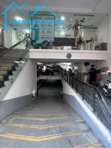 🔅 BÁN TÒA VP MẶT PHỐ VIP TRẦN QUỐC TOẢN, 240M2 11 TẦNG 2 THANG MÁY MT 8M, CHỈ 250 TỶ 🔅 - 1