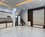 NHA NGŨ HIỆP THANHTRÌ  VỊ TRÍ ĐẸP ÔTÔ ĐỖ CỬA 5TẦNG
