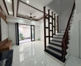 Bán Nhà Thạch Bàn - Cổ Linh - Lô Góc Rộng Thoáng, 33m2 ,5T chỉ 6,95 tỷ