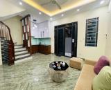 Cho thuê nhà nguyên căn 5 tầng tại ngõ 193 Nam Dư, Lĩnh Nam, Hoàng Mai giá 11tr