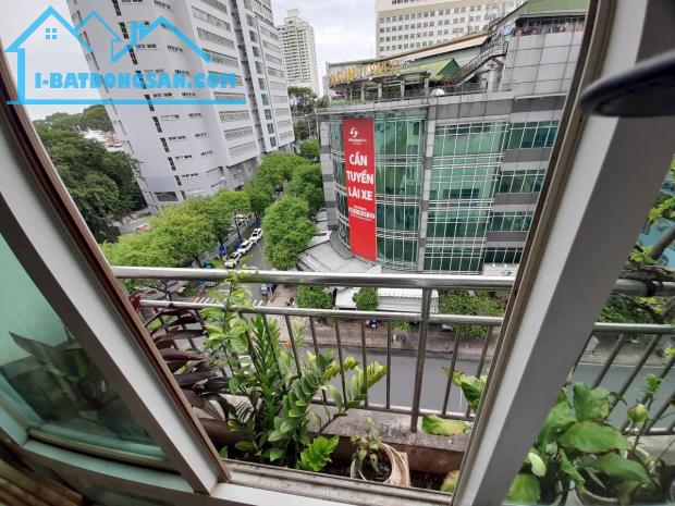 Cao Ốc tản Đà , View mặt tiền Nguyễn trãi - 2