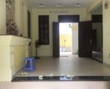 Cho Thuê Nhà Mễ Trì Hạ Nam Từ Liêm 100m2 - 5 Ngủ - Mặt Tiền 10m - Kinh Doanh Tốt