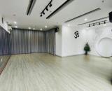 [KD, Ô tô] Bán gấp tòa nhà Vân Trung,340m2X7T,MT 10m,giá 23 tỷ, KD sầm uất,thuê 220 tr/th