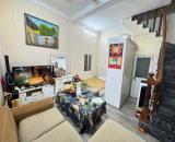 Bán nhà Nguyễn Lương Bằng, ngõ thông, gần hồ, ở ngay, 32m2, 4 tầng, giá 5.8 tỷ
