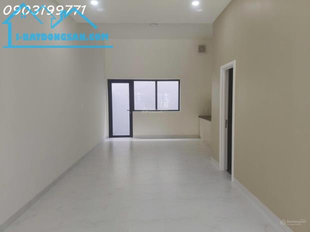 Chính chủ cần bán căn nhà 3 tầng trục chính trong khu Compound Cát Tường J-Home - 4