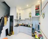 Đi định cư, bán gấp nhà Phú Hòa, 42m², mới tinh, tặng nội thất, gần Chợ Tân Bình, 5.x tỷ