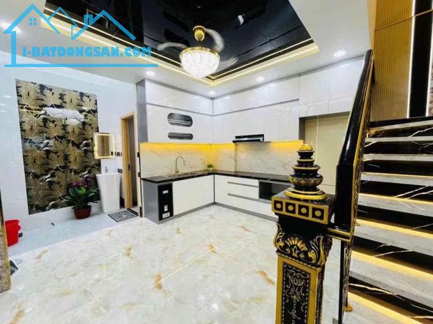 Bán nhà mặt t.i.ề.n đường Hưng Phú P.8 Q.8. Diện tích 57m2. Kết cấu 4 tầng 5PN 7WC. - 3