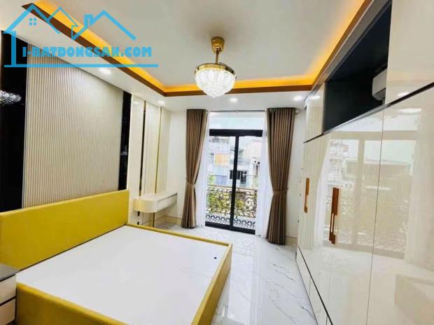 Bán nhà mặt t.i.ề.n đường Hưng Phú P.8 Q.8. Diện tích 57m2. Kết cấu 4 tầng 5PN 7WC. - 8
