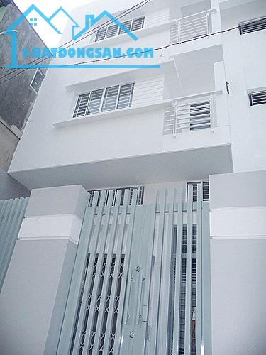 Phòng trọ cho thuê 38m2 Quận Tân Phú