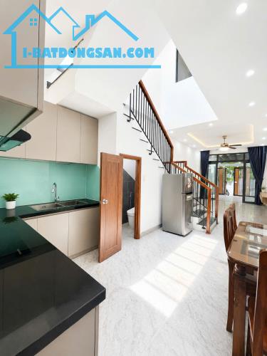 💥 kiệt OTO HOÀNG VĂN THÁI gần ĐẠI HỌC DUY TÂN – DT 70m2 x2 TẦNG  – OTO VÀO NHÀ - HƠN 3TỶ - 1