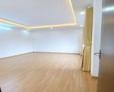 Bán nhà phố Bạch Mai 33x 4t,Mt 7m. Giá 7..5 tỷ