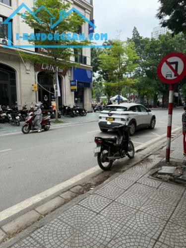 Bán nhà Mặt Phố Chùa Láng Đống Đa 115m2-9T MT6,2m Sẵn Dòng Tiền 3 tỷ/năm 110 Tỷ Chùa Láng. - 4