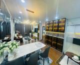 Bán gấp căn hộ chung cư KĐT Resco đường Phạm Văn Đồng – 2 ngủ - giá chỉ hơn 5 tỷ.