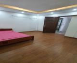 Bán gấp giá rẻ chung cư Trần Thủ Độ 83m, tầng 9, mặt thoáng 10m, 5.7 tỷ Hoàng Mai.