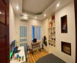 Cho thuê nhà ngõ phố Quan Nhân, Thanh Xuân 40m x 5 tầng, giá 15tr/tháng