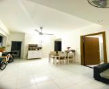 CẦN BÁN CHUNG CƯ SÀI GÒN TOWN 2PN - 65M2. BÁN GIÁ 2 TỶ 2 HỢP ĐỒNG MUA BÁN.