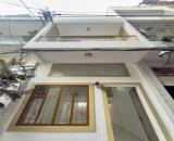 Nhà Trần Phú - 4 tầng - BTCT - Ngay trung tâm quận 5 .