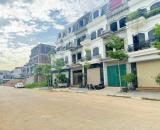 Vị trí đắc địa đối diện dự án chung cư thương mại phường tích sơn  Nhà liền kề 3 tầng 1 tu