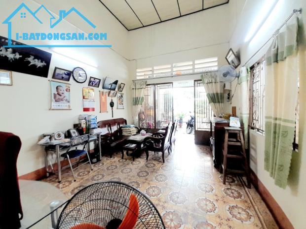 Bán nhà đường Số 8, Linh Xuân, Thủ Đức, TP HCM. DT 125m2, 2 tầng, sổ hồng riêng, giá 5,68 - 1