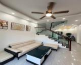 Bán nhà 3.5 tầng ngõ 150 Nguyễn Hữu Cầu, ph Ngọc Châu, TP HD, 40m2, 3 ngủ, 3 vs, 2.3x tỷ