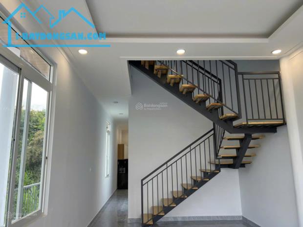 Nhà 2 tầng Lộc Thành thiết kế hiện đại - 14