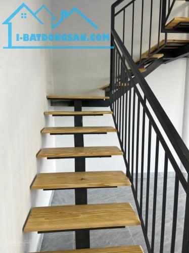 Nhà 2 tầng Lộc Thành thiết kế hiện đại - 16
