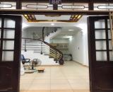 Cho thuê nhà ngõ ba gác 676 Đê La Thành, Đống Đa 40m x 4 tầng, giá 14tr/tháng