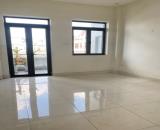 Tân bình-4 tầng - gần chợ- công viên